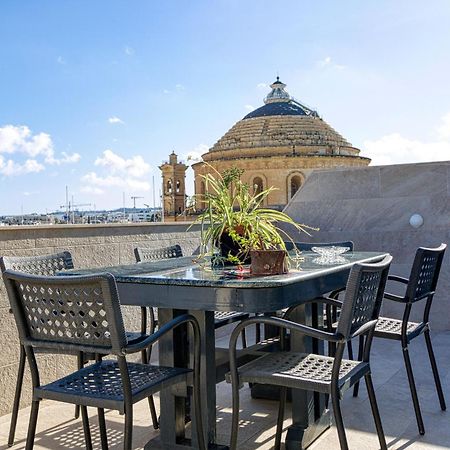 Stylish 3Br Home With Large Terrace In Mosta By 360 Estates Exterior foto